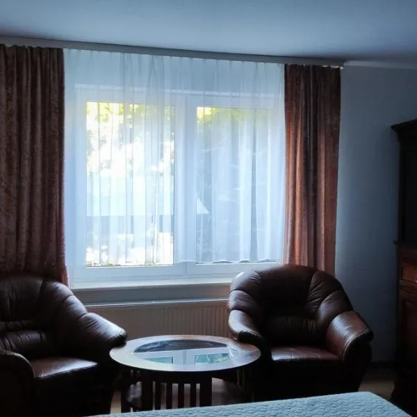 Willa Na Skarpie, hotel en Krynica Morska