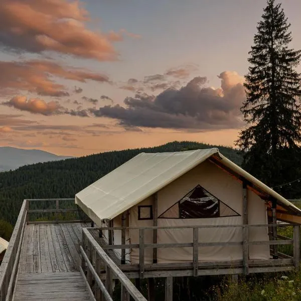 Bukovel Glamping, hotel en Bukovel