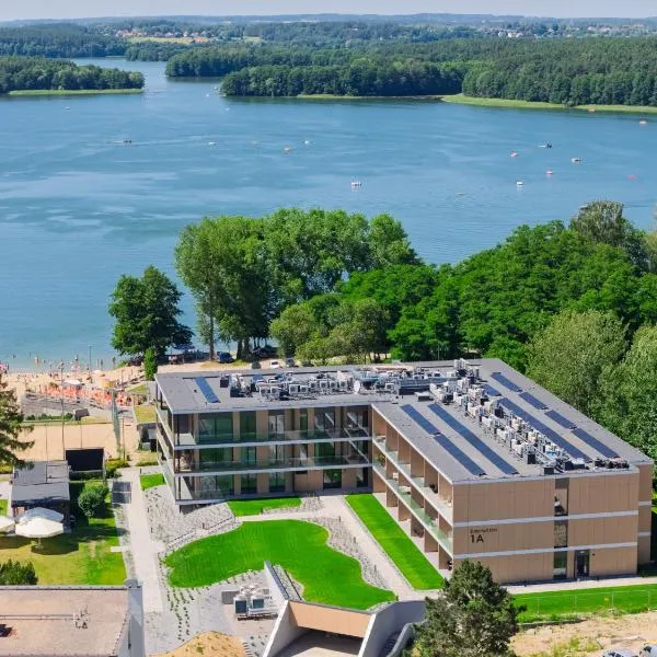 Omega Lake Apartments, hotel in Olsztyn