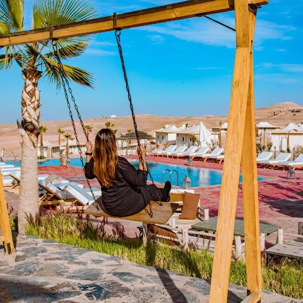 Agafay Yes We Camps & Spa、El Kariaのホテル