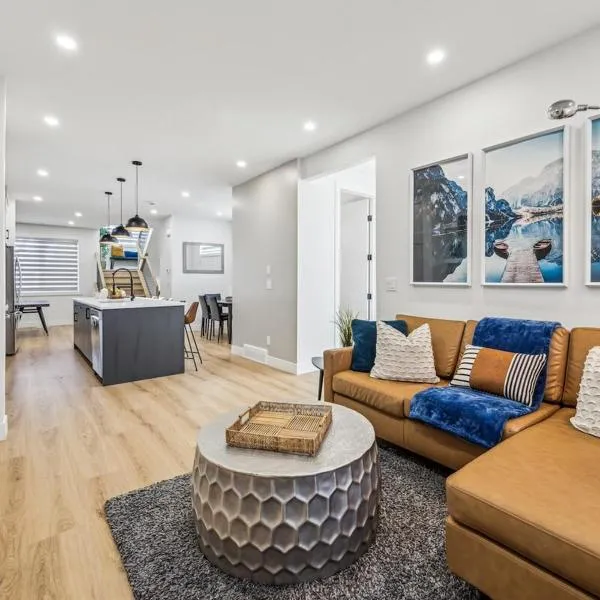 캘거리에 위치한 호텔 Ultimate Group Stay, 3 King Beds, 2 Suites