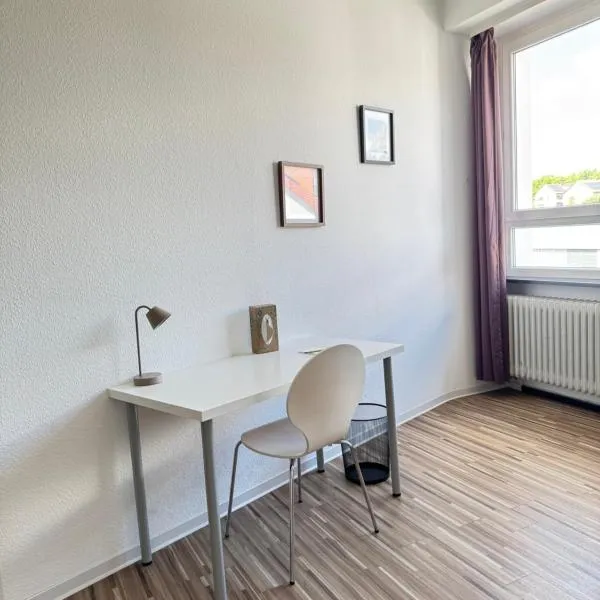 Pension Albert - möblierte Zimmer auf Zeit, ξενοδοχείο στη Στουτγκάρδη