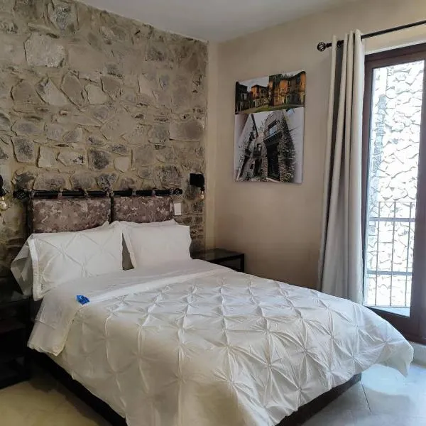 Amore en ValQuirico, khách sạn ở Santeagueda