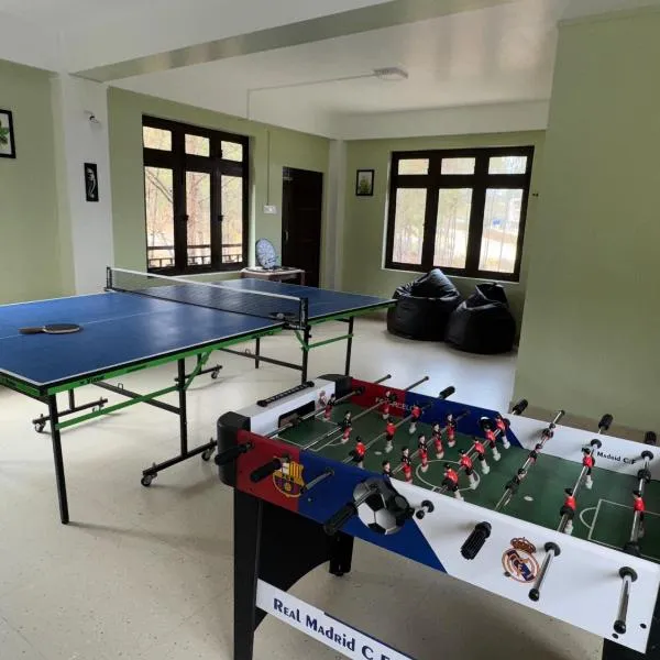 XTSY Travellers Hostel, hotel em Shillong