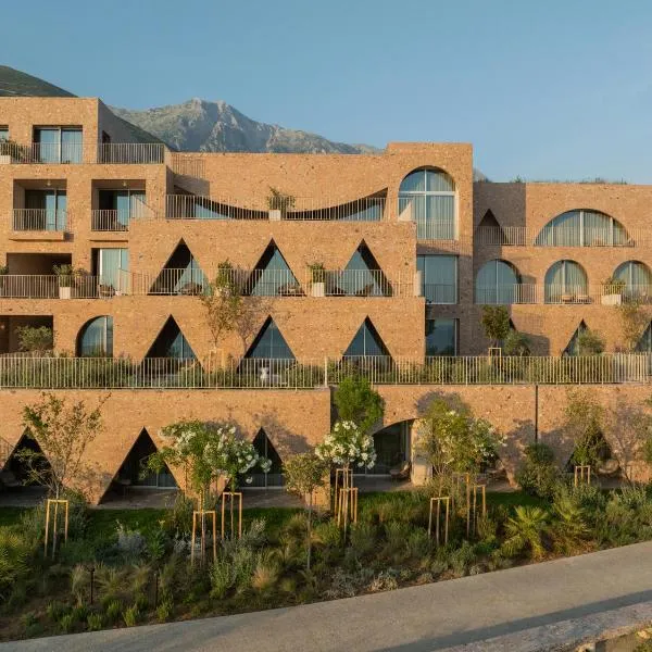 Green Coast Hotel MGallery Collection, hotel in Vlorë