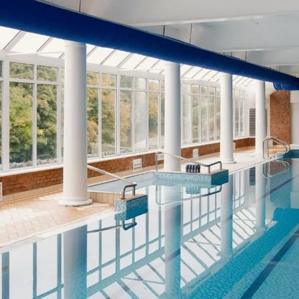 Jackson's Hotel & Leisure Centre, hotel in Ballybofey