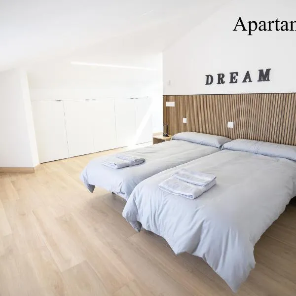 Apartamentos LA PARRILLA, Hotel in La Parrilla