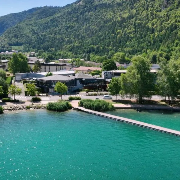 Logis Hotel L'Embarcadère, ξενοδοχείο σε Nantua