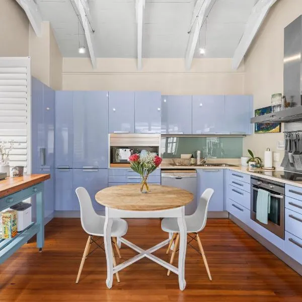 Kalk Bay Condo at The Majestic, hotell sihtkohas Kalk Bay