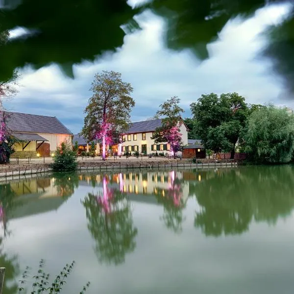 Nachtquartier Burg Flamersheim, viešbutis mieste Oiskirchenas