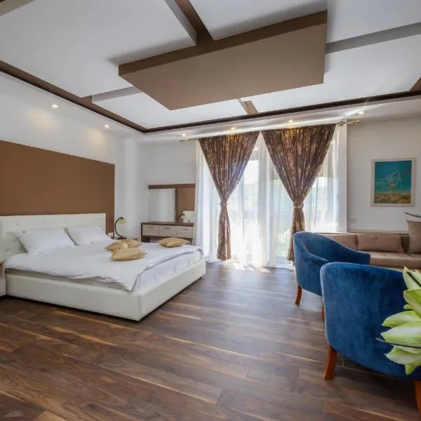 Grand Hotel, hotel in Cetinje