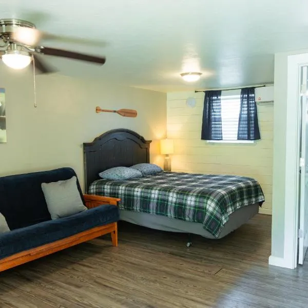 Near Lake Texoma Quad-plex - 28, Hotel in Mead