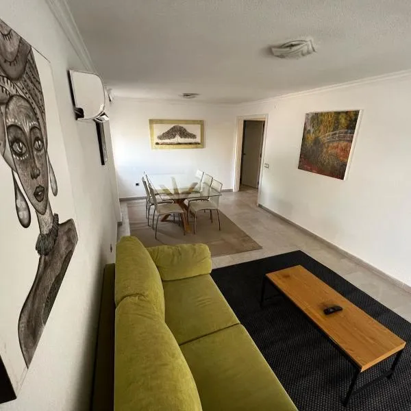 Superior Apartment with prepaid Parking - Malaga, hotel en Málaga