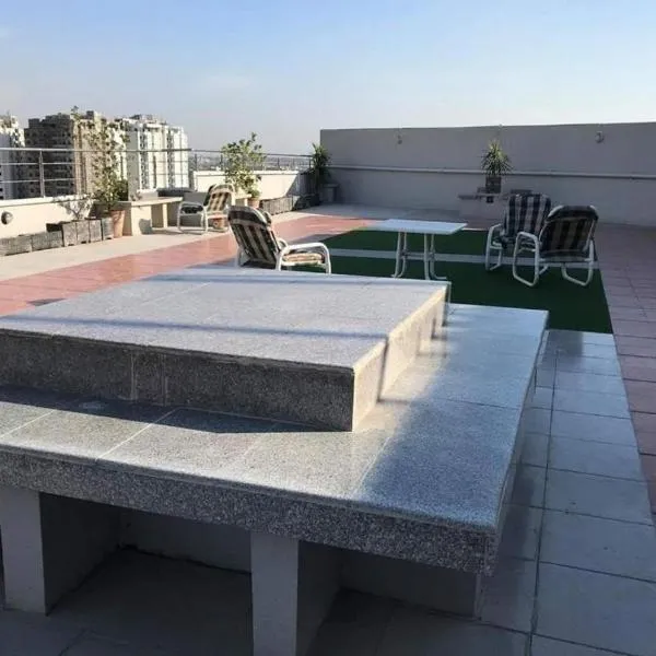 Family Pearly Gates E-11 2BHK, hotel v destinaci Islámábád