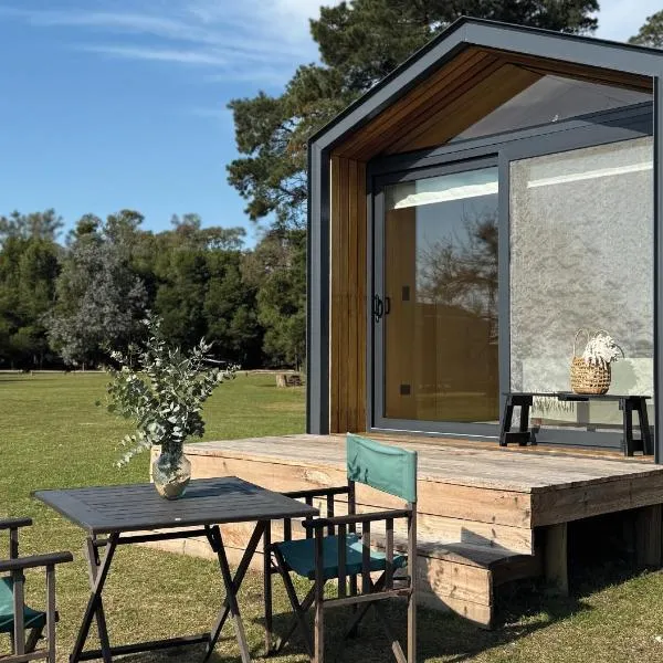 REFUGIO Natural Glamping, hotel v mestu Lobos