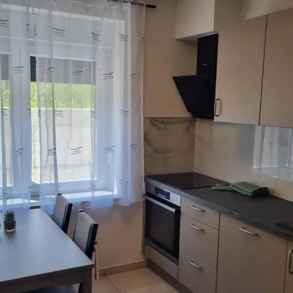 Apartma Danica, hotel v destinaci Kobarid