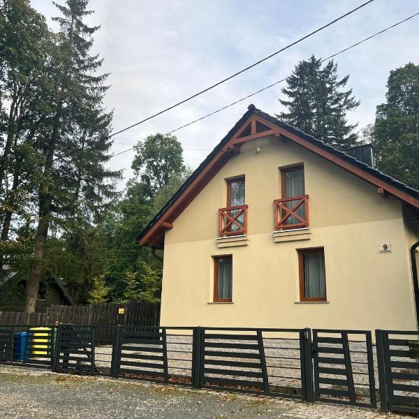 Dom Białka Zdrój, Sklářská Poruba