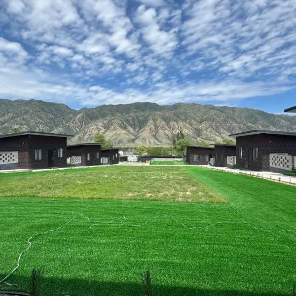 Kolsay Lakes, ξενοδοχείο σε Saty