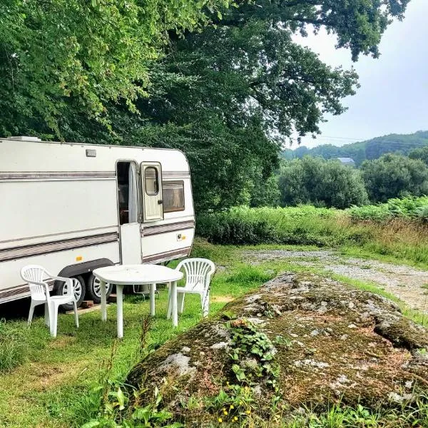 Countryside Caravan、Saint-Michel-de-Montjoieのホテル