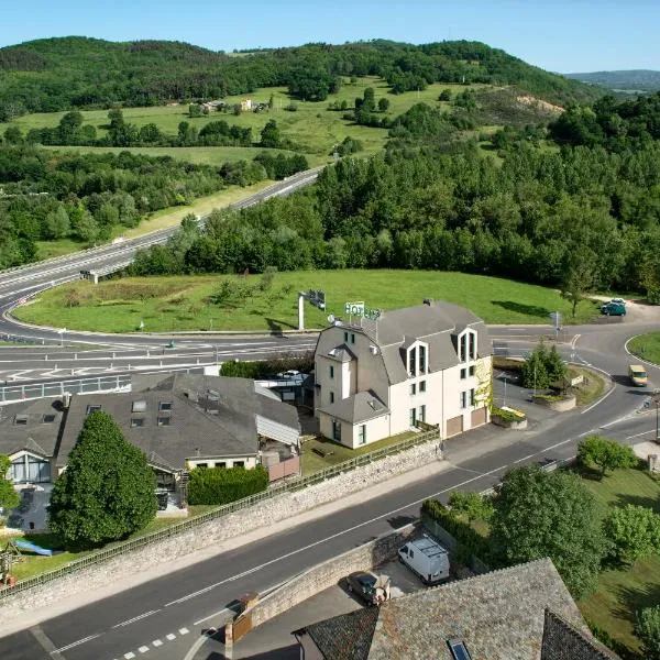 Hôtel-Restaurant Le Calice Du Gevaudan - A75, hotel en Banassac