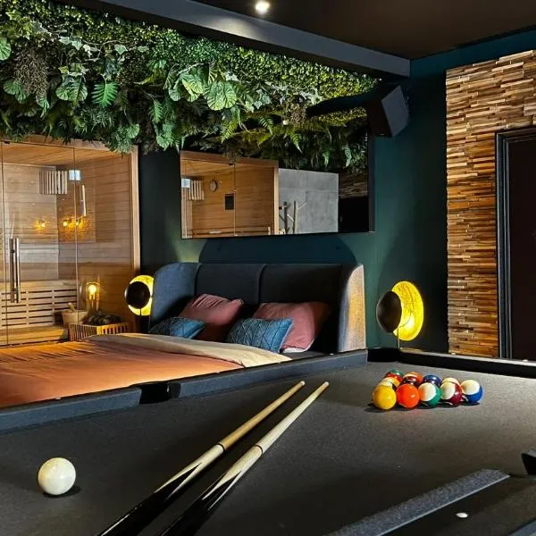 Le Theux Toit - Escapade romantique et Wellness, hotel v destinaci Theux