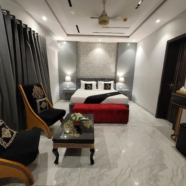 Palm Tree Executive Hotel, hotel v destinaci Lahore