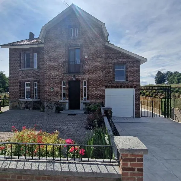 Gîte au cœur de la famenne, hotel in Houyet