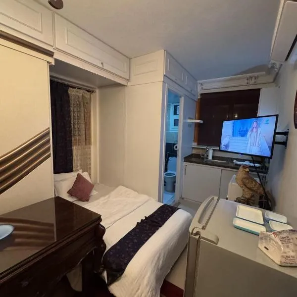 Amazing studio Gleem saba Basha luxury apartments, hotel v destinaci Alexandria