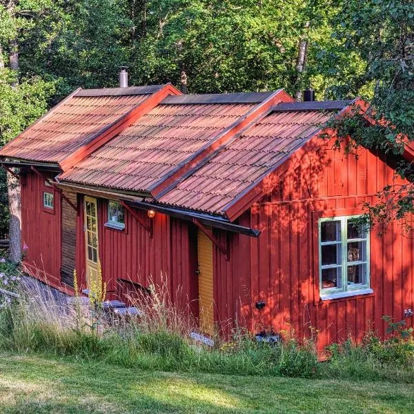 Mysig stuga, Oskarshamn, hotel in Oskarshamn