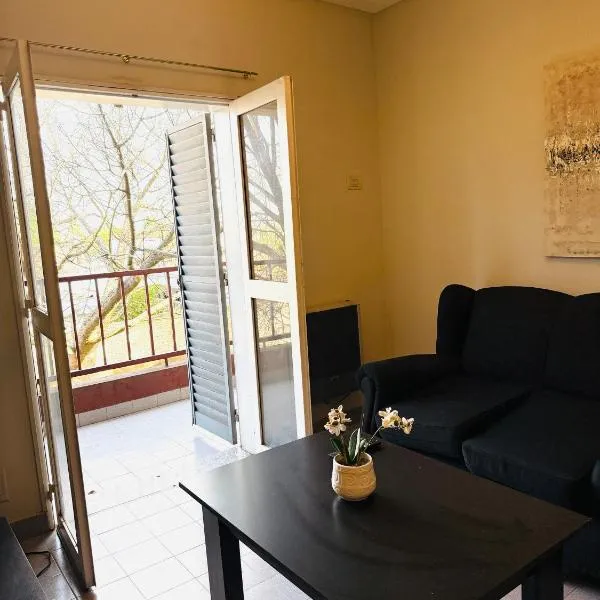 Departamento luminoso Bulnes 3 dormitorios, hotel in San Miguel de Tucumán