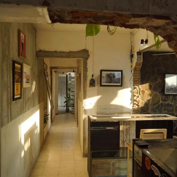 KOTTA Hostel, hotel in Yogyakarta