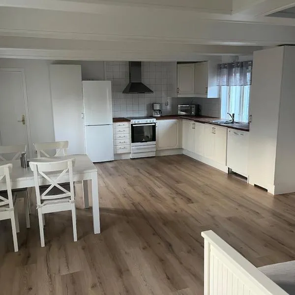 Home 1 of 2 in Våxtorp near Båstad, Mellbystrand، فندق في Våxtorp
