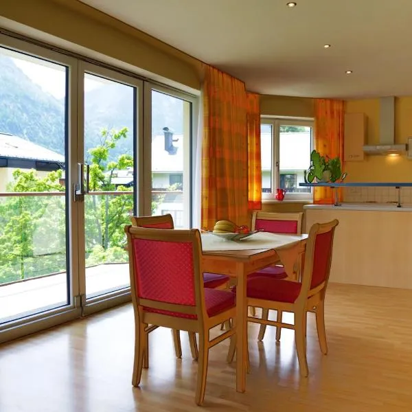 Appartement Sport Girbl, hotel a Strobl