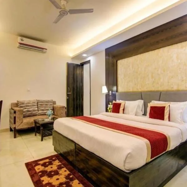 Hotel Moon Residency-Near IGI-Airport-Terminal-3, hotel in New Delhi