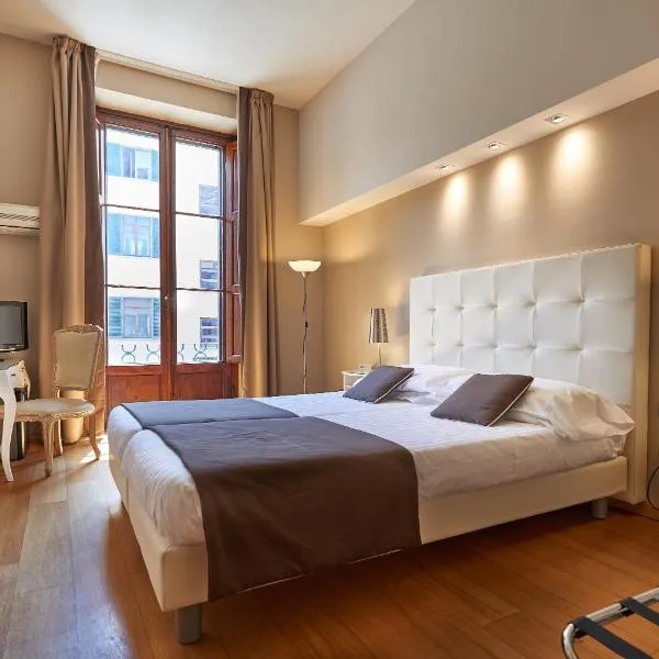 Hotel Cosimo de' Medici, hotel ve Florencii