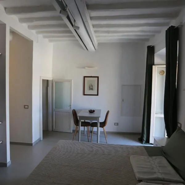Nel cuore del centro storico in piazzetta w AC, hotel in Perugia