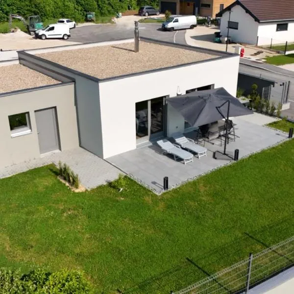 LA VILLA NATURA, hotel v destinaci Granges-Narboz