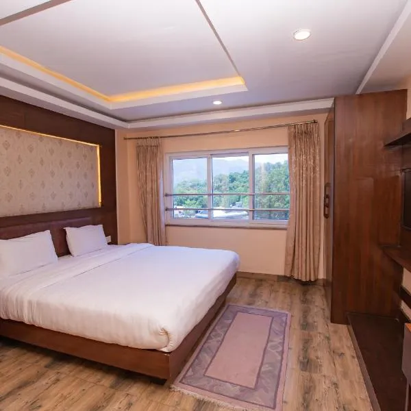 Hotel Yellow Pagoda Pokhara, hotel em Pokhara