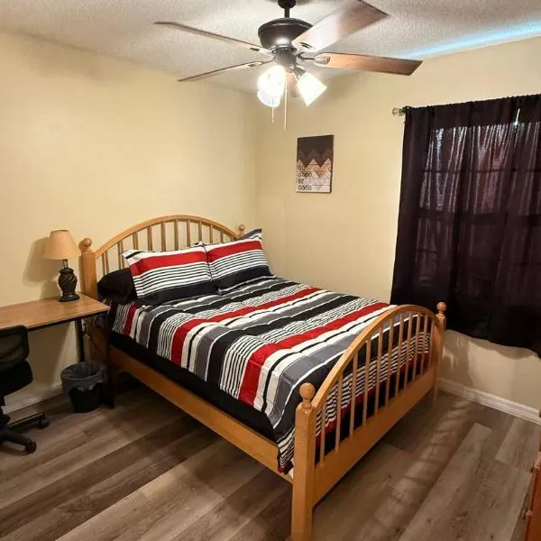 G7 Private Room with Smart TV Near Everything, hotel in Orlando