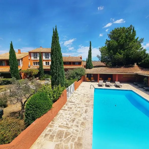 Castillon Des Baux, hotel in Maussane-les-Alpilles