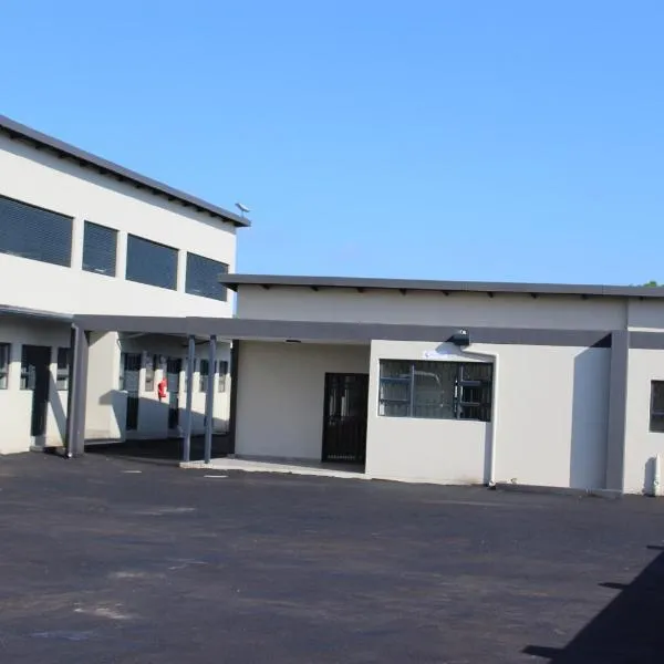 B&B Hotel Esikhaleni, отель в городе eSikhawini