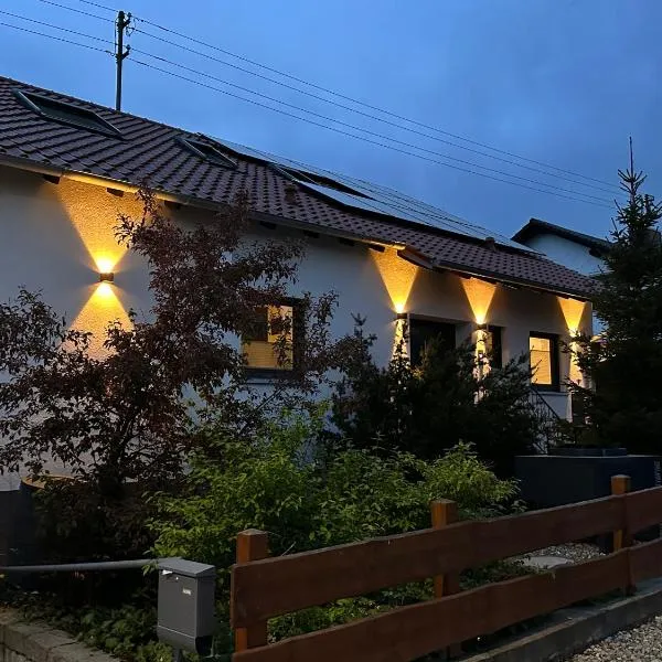 FeWo Riegel - Allgäu nah an A7 & Legoland, ξενοδοχείο σε Illertissen