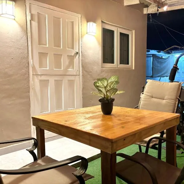 The Almas Apartment, מלון בווילמסטאד