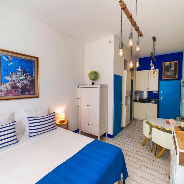 Studio Travel 22M2, 120m Vieux-Port ,Clim , Wifi ,Accès autonome avec code, Marseille