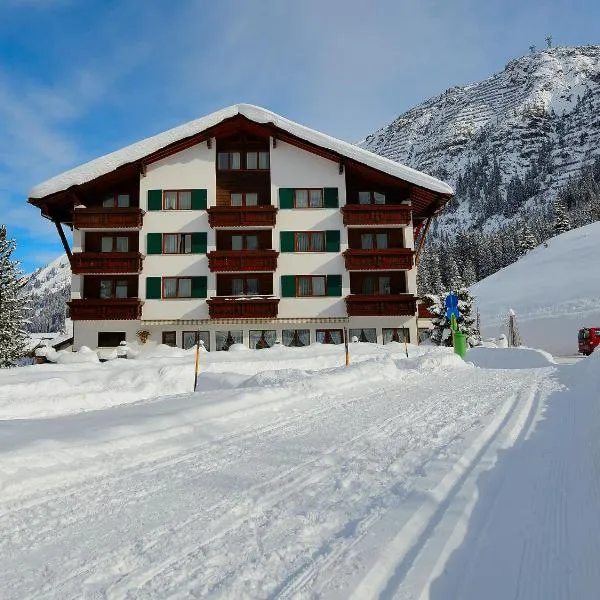 Hotel Omesberg, hotel in Lech am Arlberg