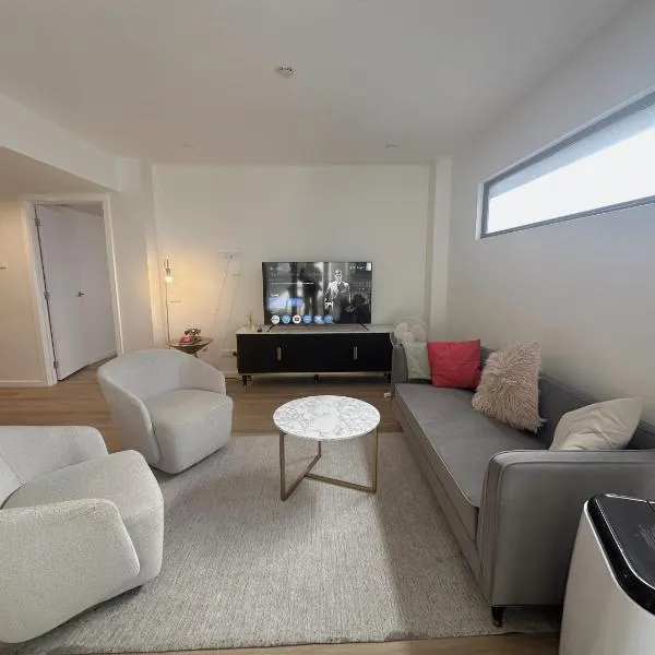 Modern Luxury Gabba apartment, hotel in Brisbane