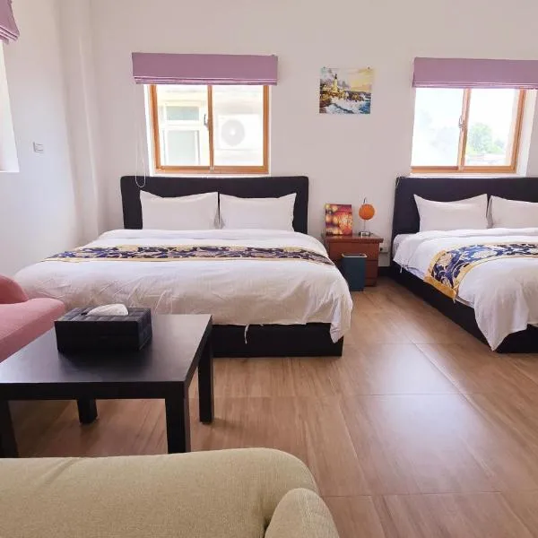 Jinsha Haiyunbian I Homestay، فندق في Chin-sha