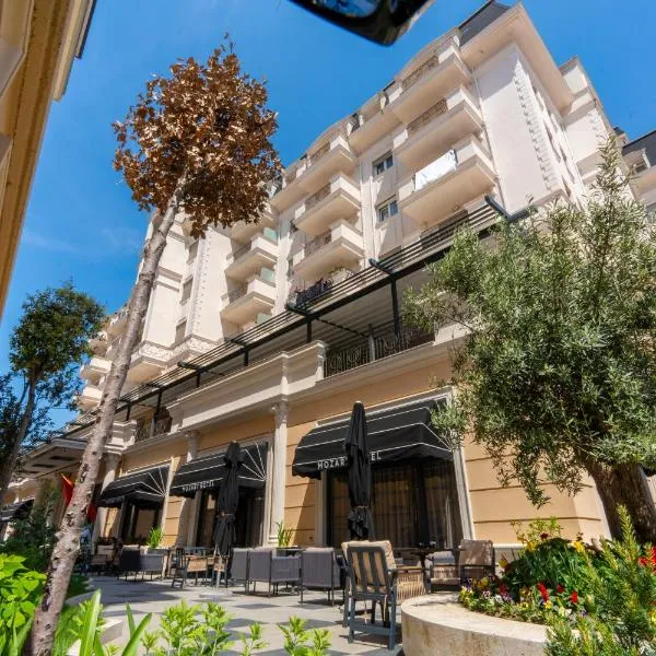 Viesnīca Hotel Mozart pilsētā Škodra