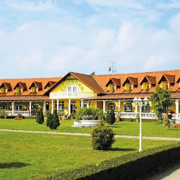 Hotel Zámeček，位于米库洛夫的酒店