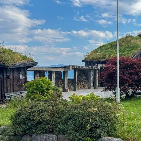 Brekkestranda Fjordhotel, hôtel à Brekke